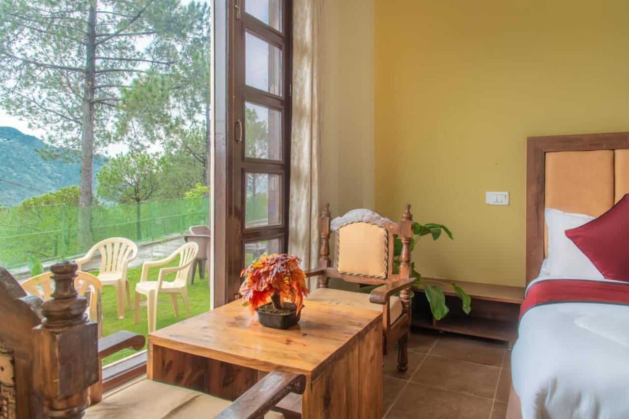 Host Jatin Kasauli Pine Villa 7Oi827O7O3 エクステリア 写真