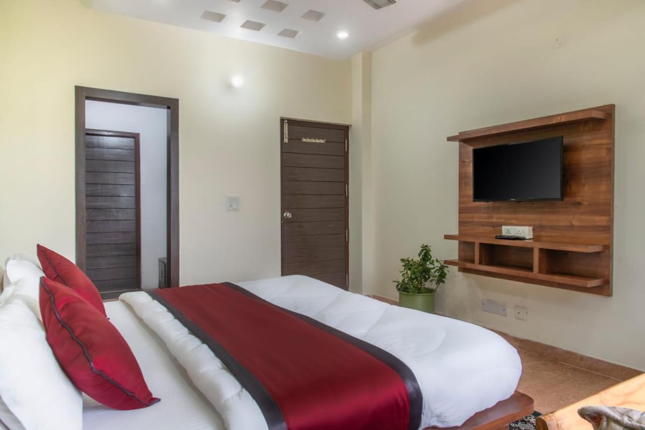 Host Jatin Kasauli Pine Villa 7Oi827O7O3 エクステリア 写真